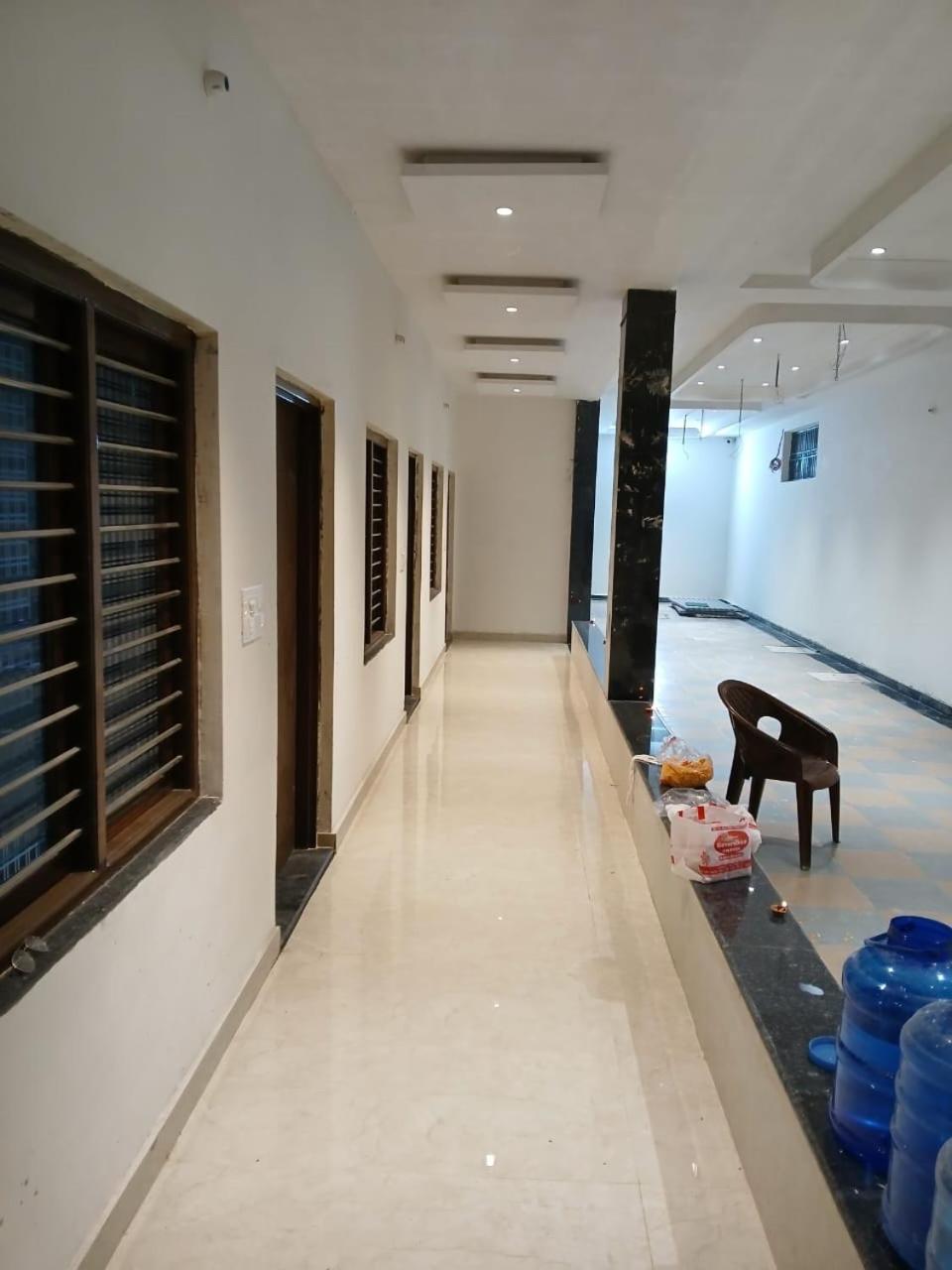 Hotel Jaipur In, Jatipura Parikrama Marg Near Mukharvind Temple Govardhan Exterior foto